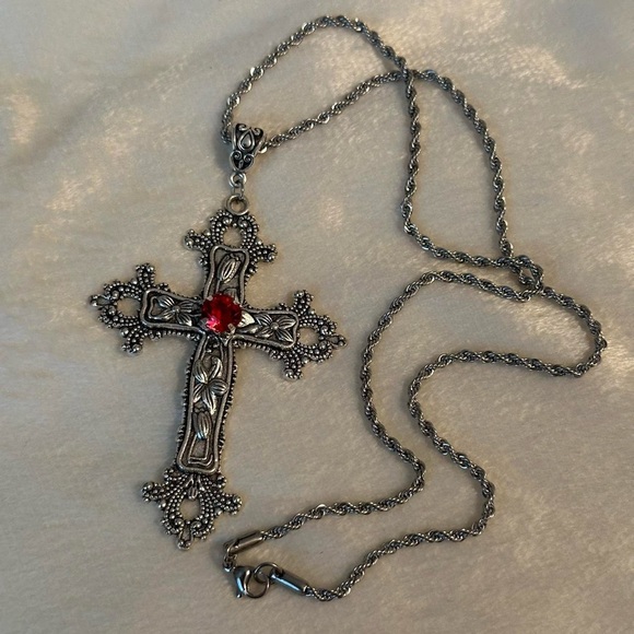 Gothic Red Crystal Cross Charm Necklace Floral Design Big Punk Goth Silver Tone - Picture 9 of 11